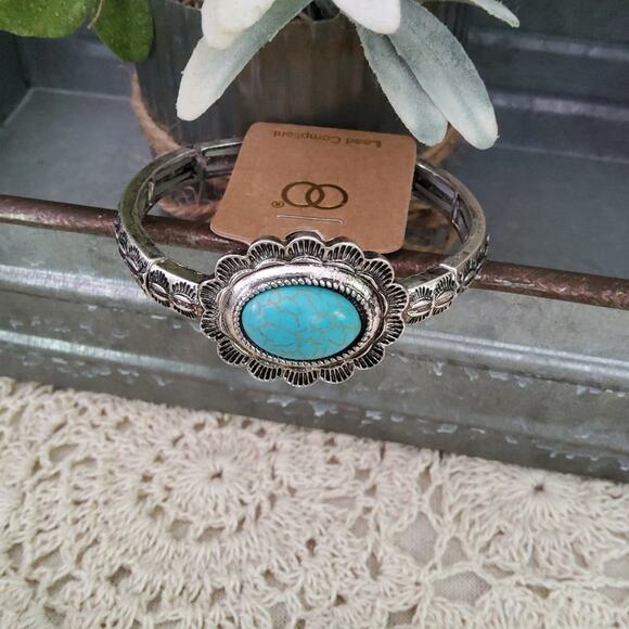 Silver Flower Turquoise Stretchy Bangle Bracelet - Picture 7 of 8